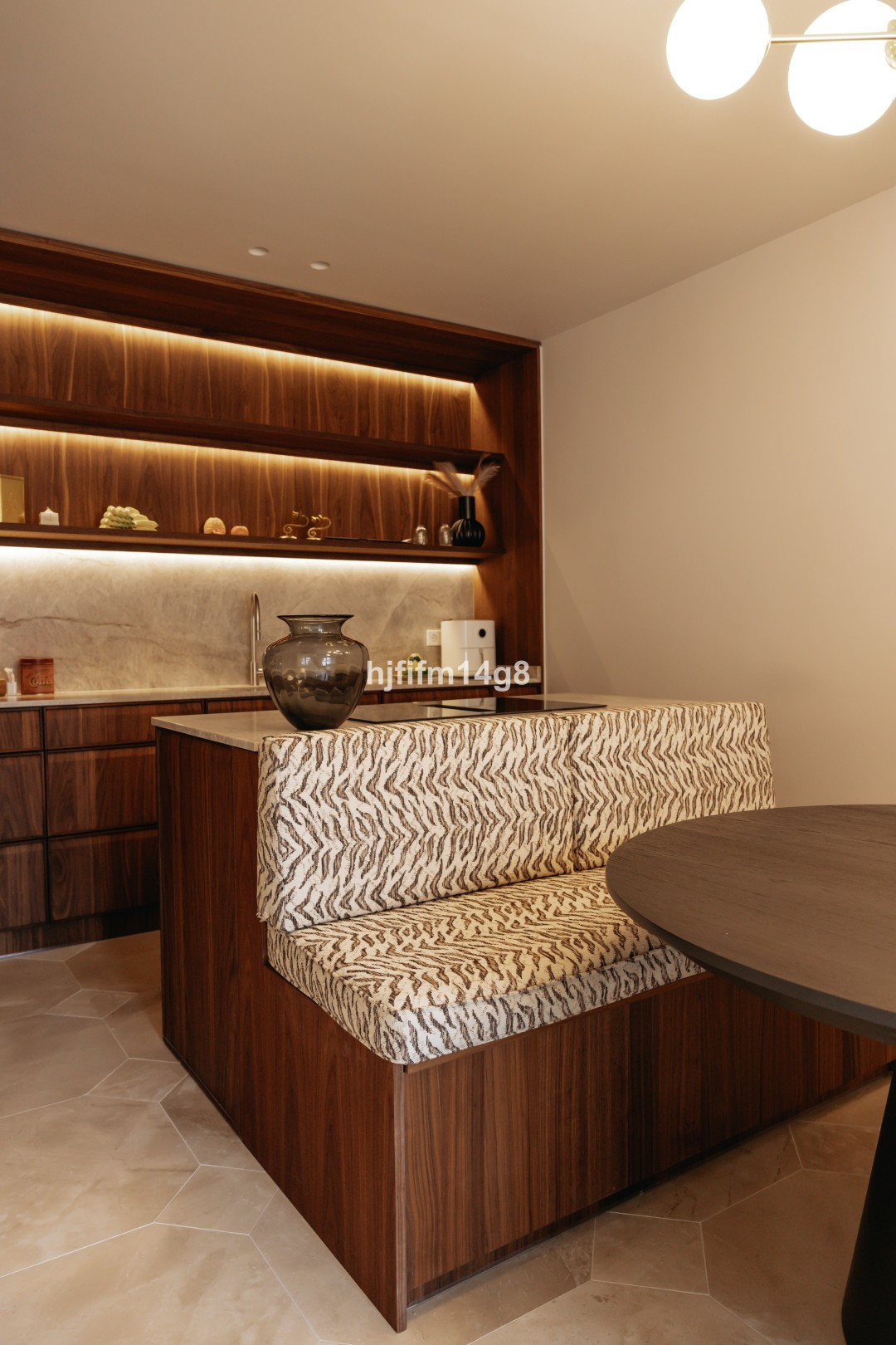 3 Bed Townhouse for sale in The Golden Mile Costa Del Sol, Málaga, Spain