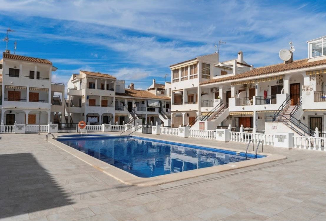 2 Bed Apartment for sale in Torrevieja Costa Blanca, Alicante, Spain