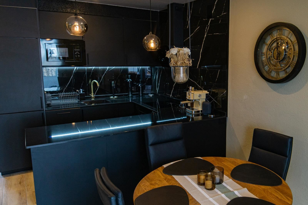 2 Bed Apartment for sale in Torrevieja Costa Blanca, Alicante, Spain