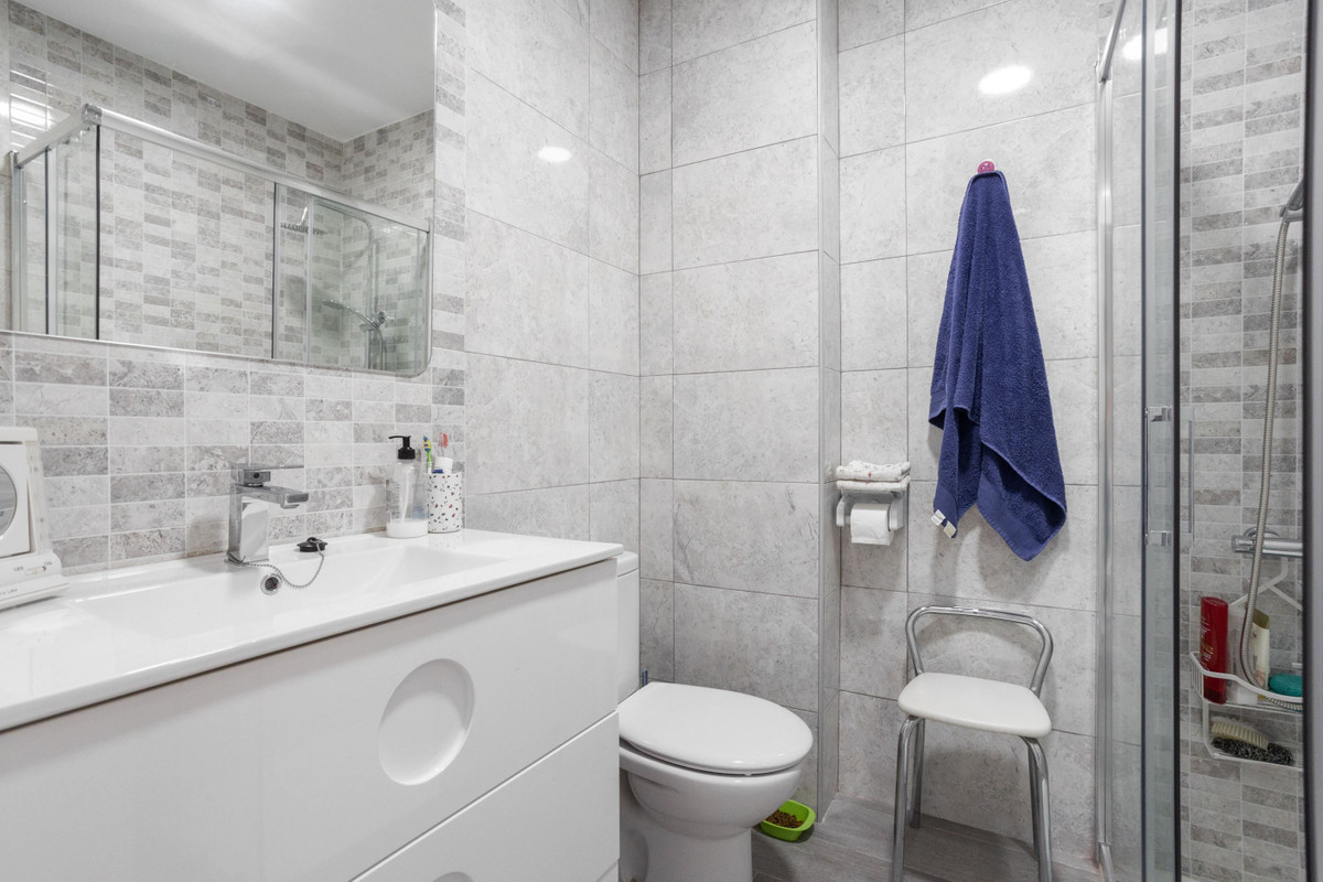 2 Bed Townhouse for sale in Torrevieja Costa Blanca, Alicante, Spain