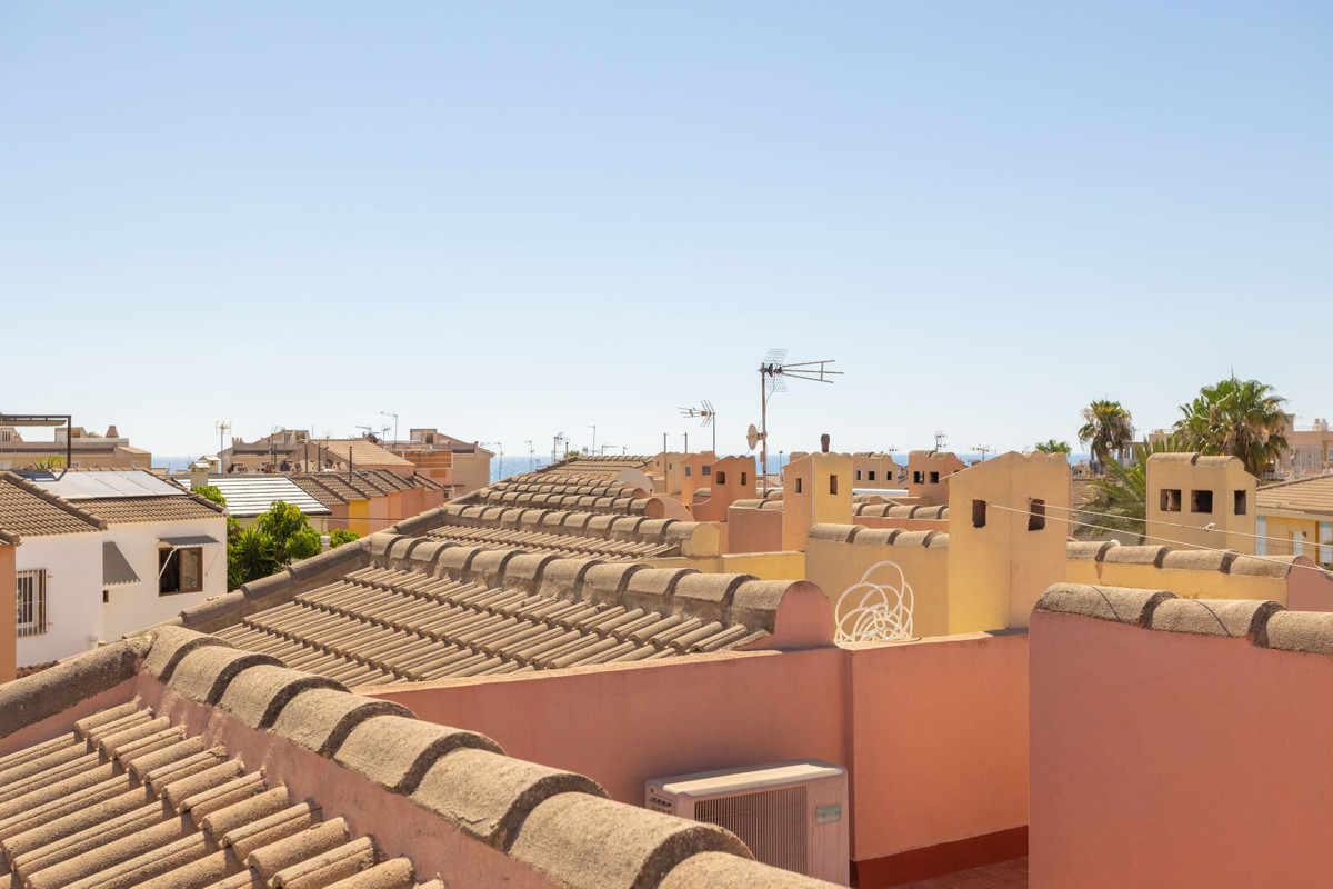 2 Bed Townhouse for sale in Torrevieja Costa Blanca, Alicante, Spain