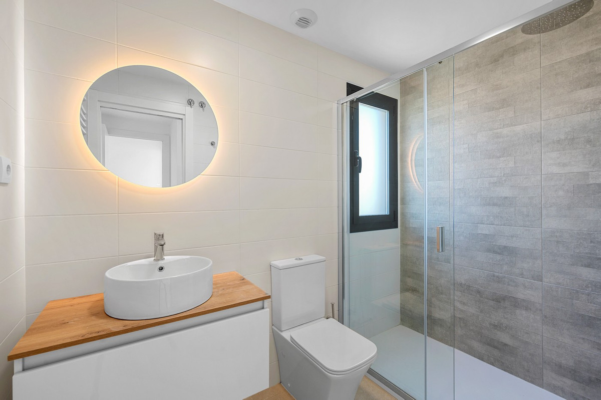 Se vende Apartamento Planta Media de 2 dormitorios en Costa Calida, Murcia, España
