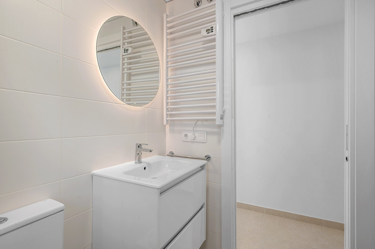 Se vende Apartamento Planta Media de 2 dormitorios en Costa Calida, Murcia, España