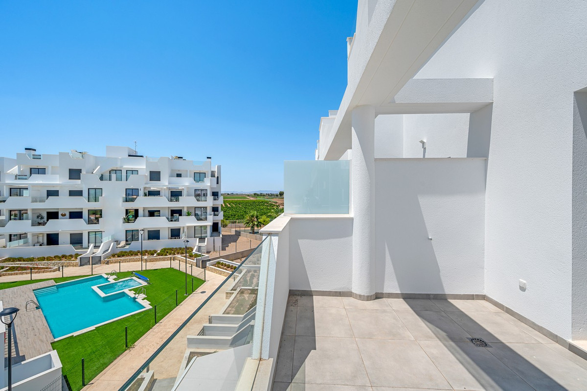 Se vende Apartamento Planta Media de 2 dormitorios en Costa Calida, Murcia, España