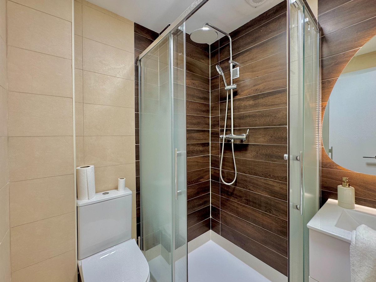3 Bed Apartment for sale in Parque De Las Naciones Costa Blanca, Alicante, Spain