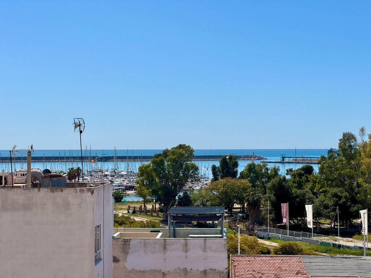 3 Bed Apartment for sale in Parque De Las Naciones Costa Blanca, Alicante, Spain