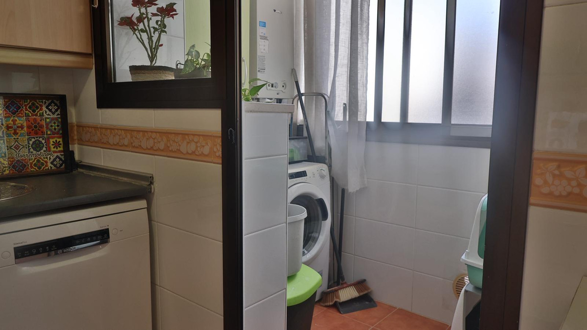 3 Bed Apartment for sale in Málaga Costa Del Sol, Málaga, Spain