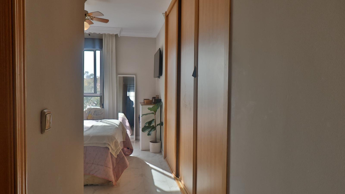 3 Bed Apartment for sale in Málaga Costa Del Sol, Málaga, Spain
