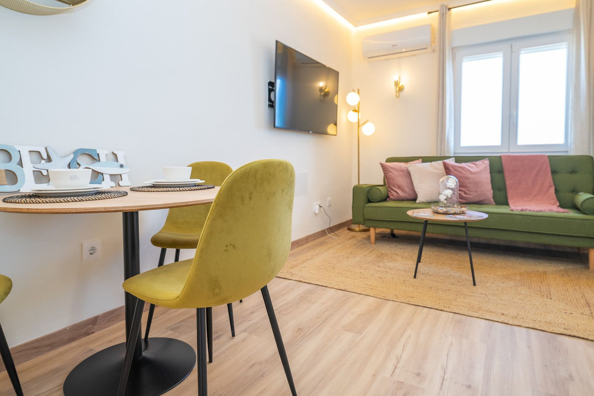 Se vende Apartamento Planta Media de 1 dormitorios en Costa Blanca, Alicante, España