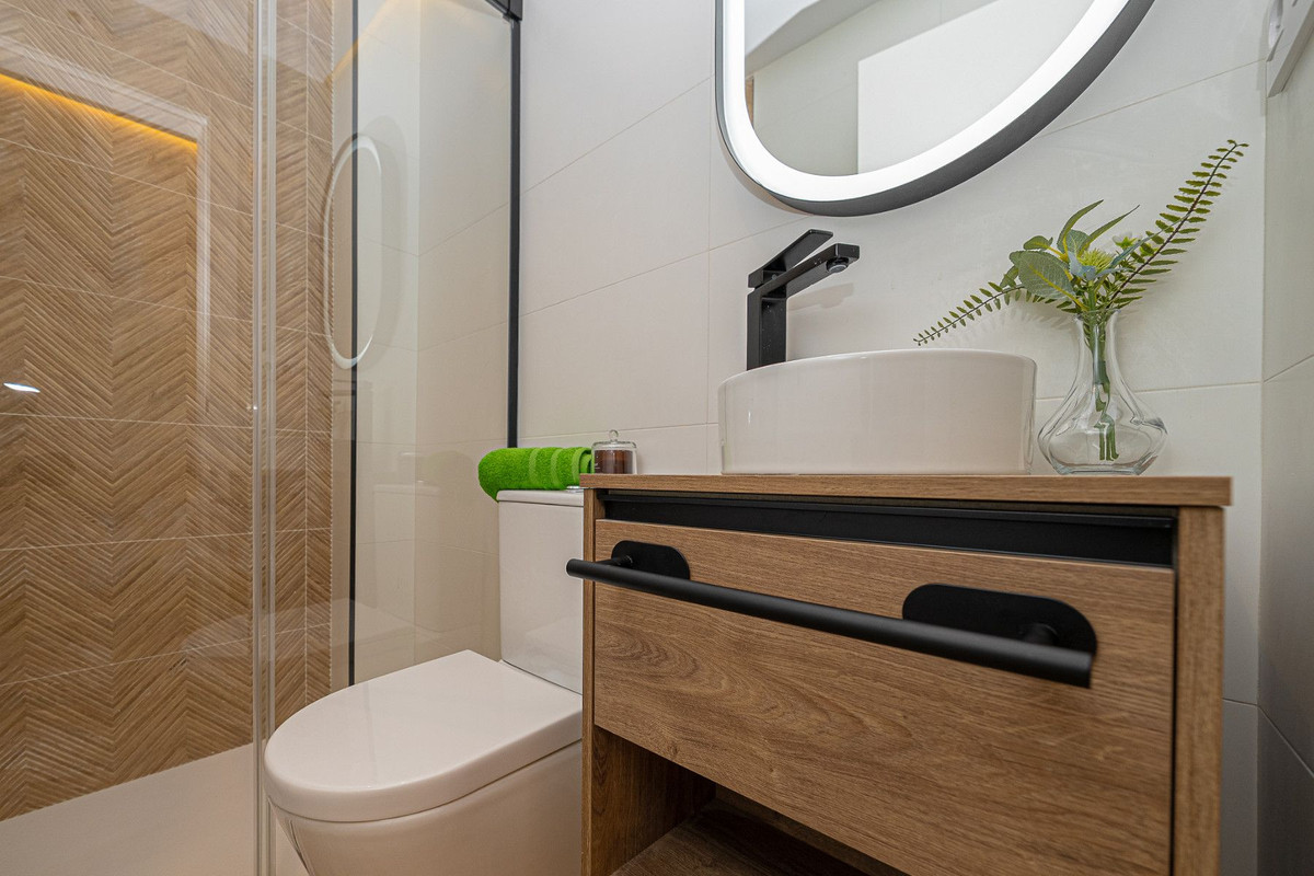 Se vende Apartamento Planta Media de 1 dormitorios en Costa Blanca, Alicante, España