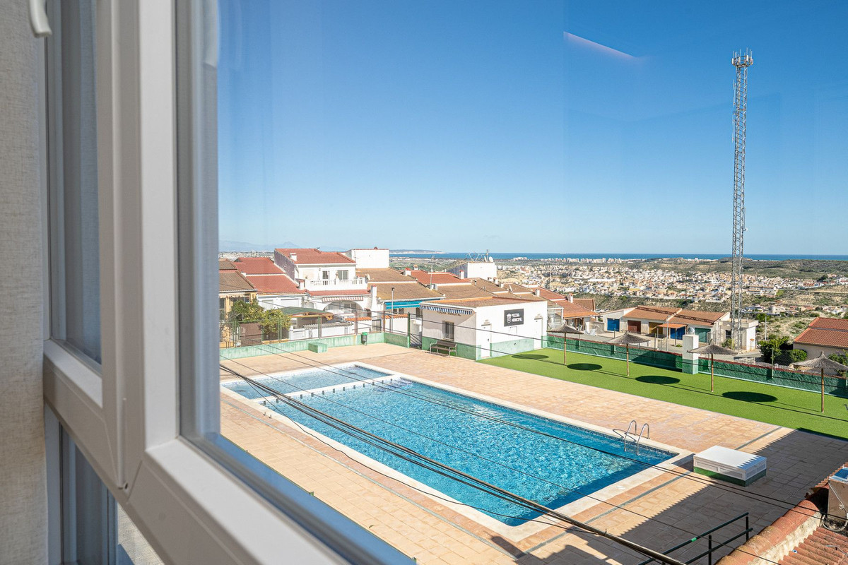 Se vende Apartamento Planta Media de 1 dormitorios en Costa Blanca, Alicante, España