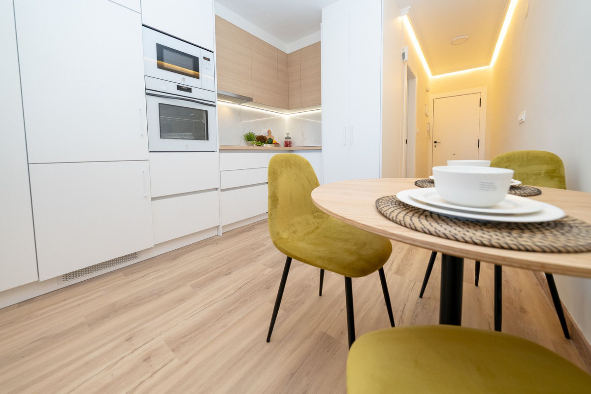 Se vende Apartamento Planta Media de 1 dormitorios en Costa Blanca, Alicante, España