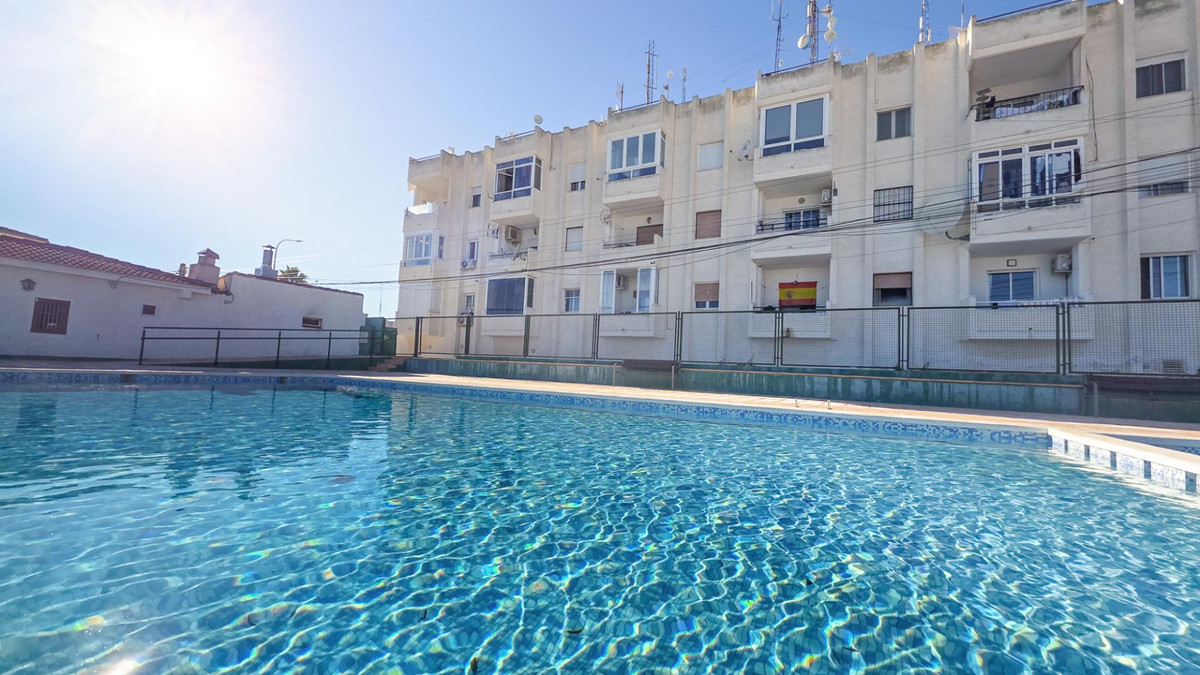 Se vende Apartamento Planta Media de 1 dormitorios en Costa Blanca, Alicante, España