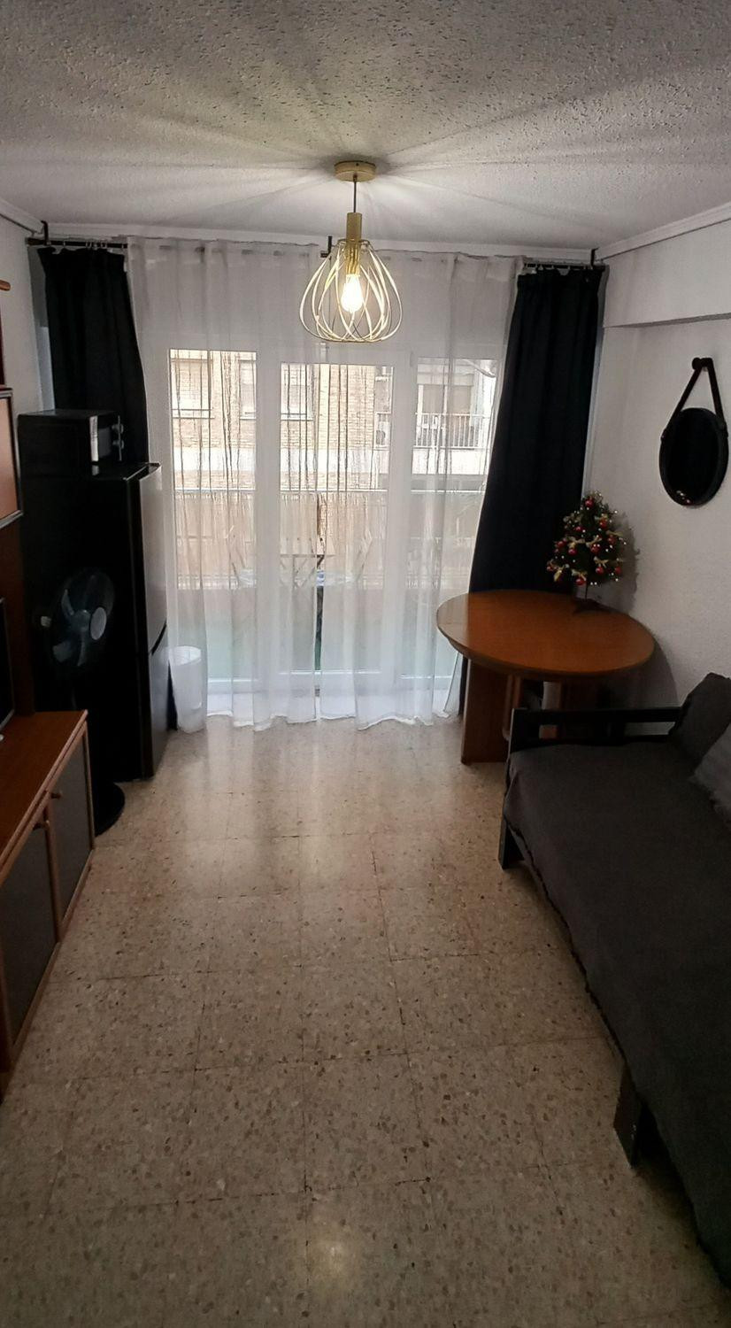 Se vende Apartamento Planta Media de 3 dormitorios en Costa Blanca, Alicante, España
