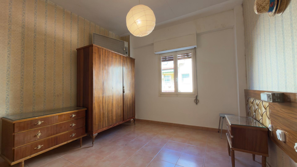 Se vende Apartamento Planta Media de 2 dormitorios en Costa Blanca, Alicante, España