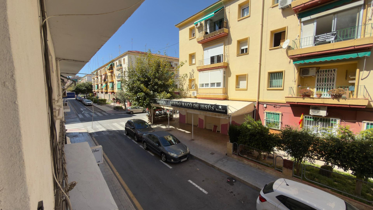 Se vende Apartamento Planta Media de 2 dormitorios en Costa Blanca, Alicante, España