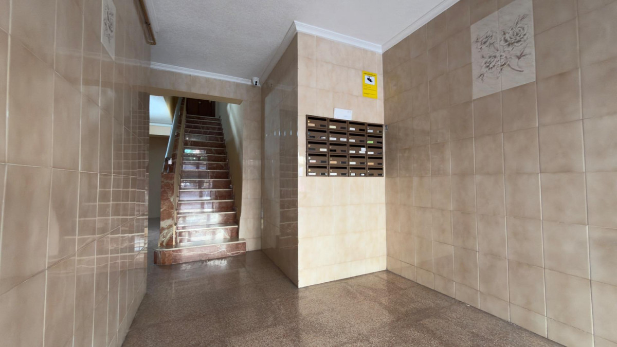 Se vende Apartamento Planta Media de 2 dormitorios en Costa Blanca, Alicante, España