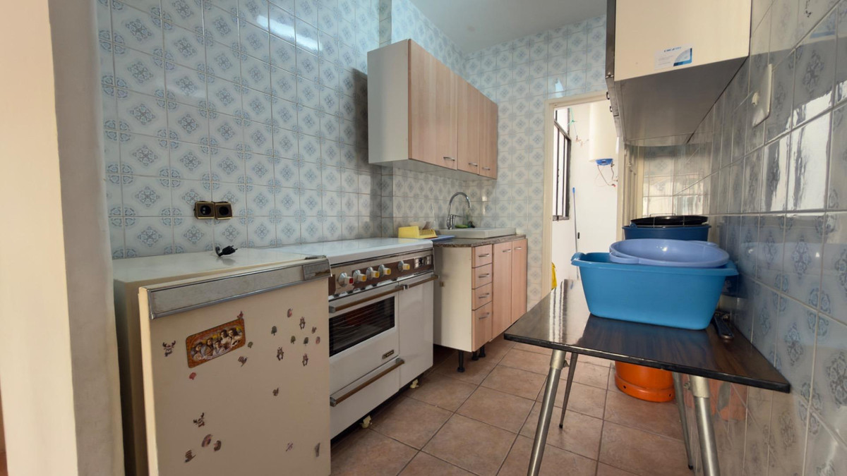 Se vende Apartamento Planta Media de 2 dormitorios en Costa Blanca, Alicante, España