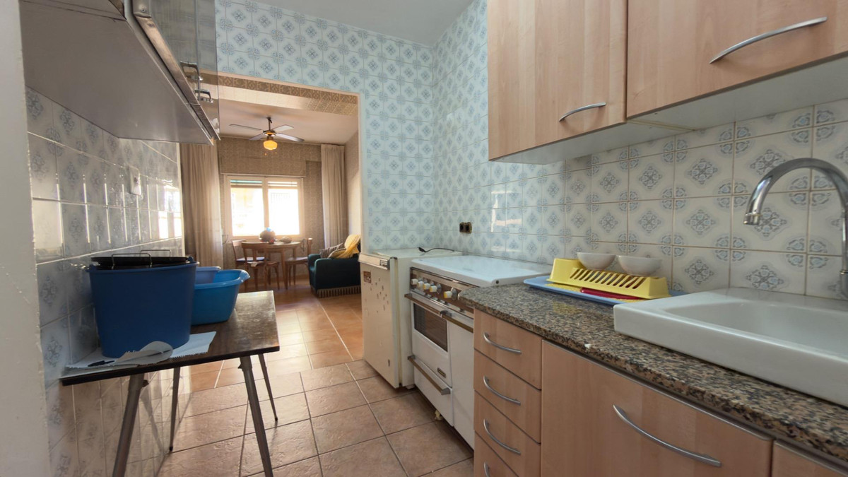Se vende Apartamento Planta Media de 2 dormitorios en Costa Blanca, Alicante, España