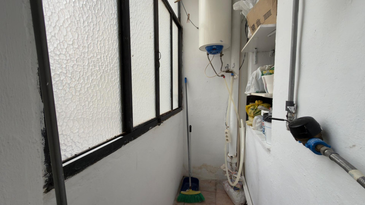 Se vende Apartamento Planta Media de 2 dormitorios en Costa Blanca, Alicante, España