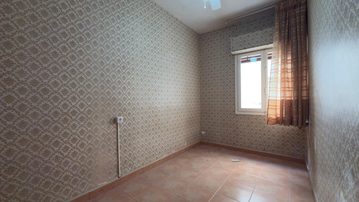 Se vende Apartamento Planta Media de 2 dormitorios en Costa Blanca, Alicante, España