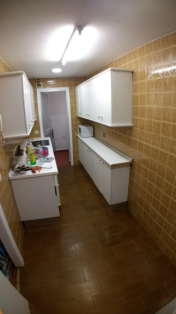 Se vende Apartamento Planta Media de 3 dormitorios en Costa Del Sol, Cadiz, España
