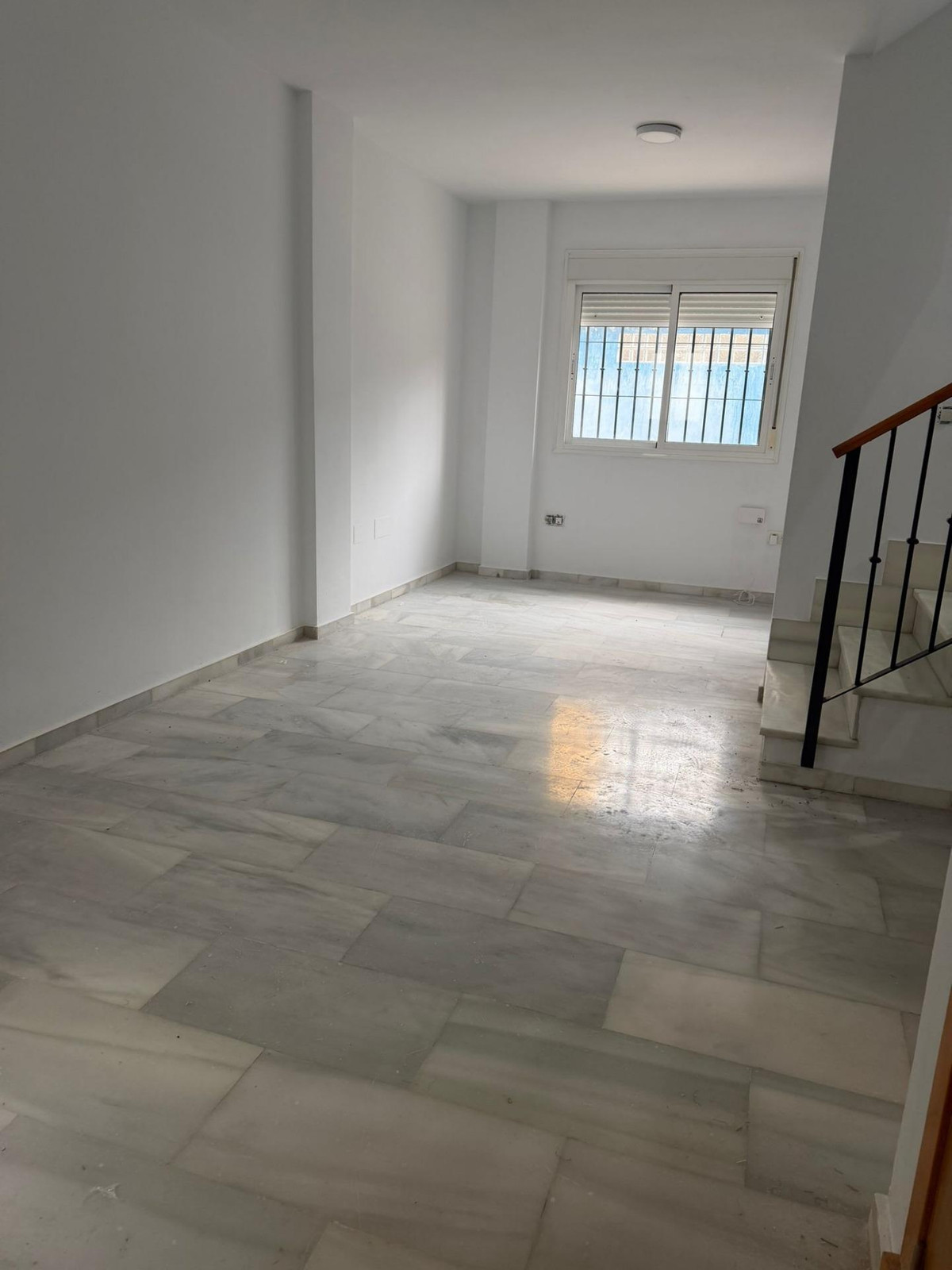 Se vende Pareada de 2 dormitorios en Costa Del Sol, Cadiz, España