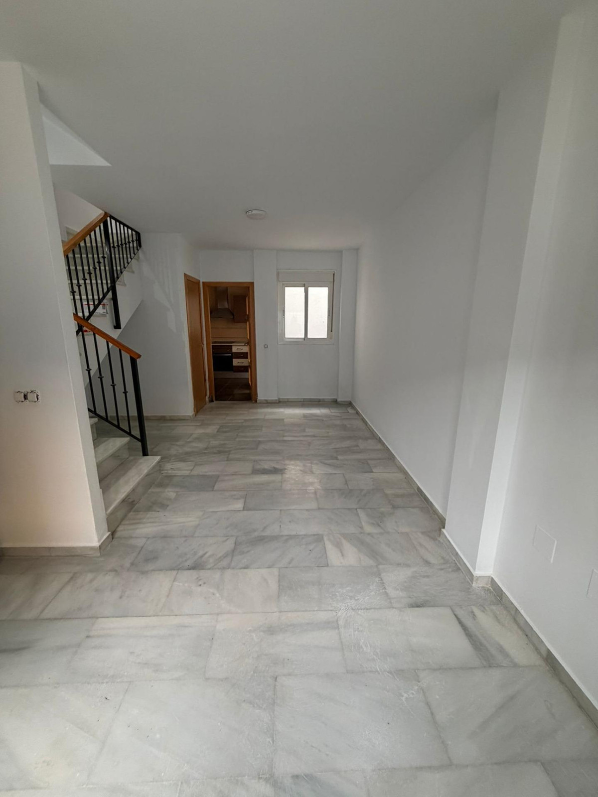 Se vende Pareada de 2 dormitorios en Costa Del Sol, Cadiz, España