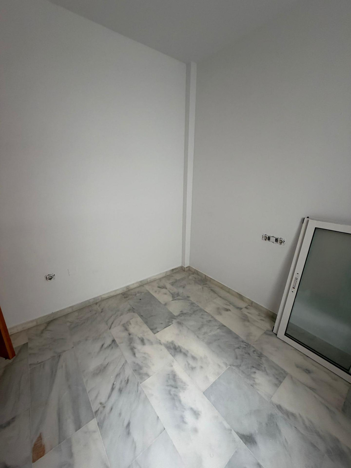 Se vende Pareada de 2 dormitorios en Costa Del Sol, Cadiz, España