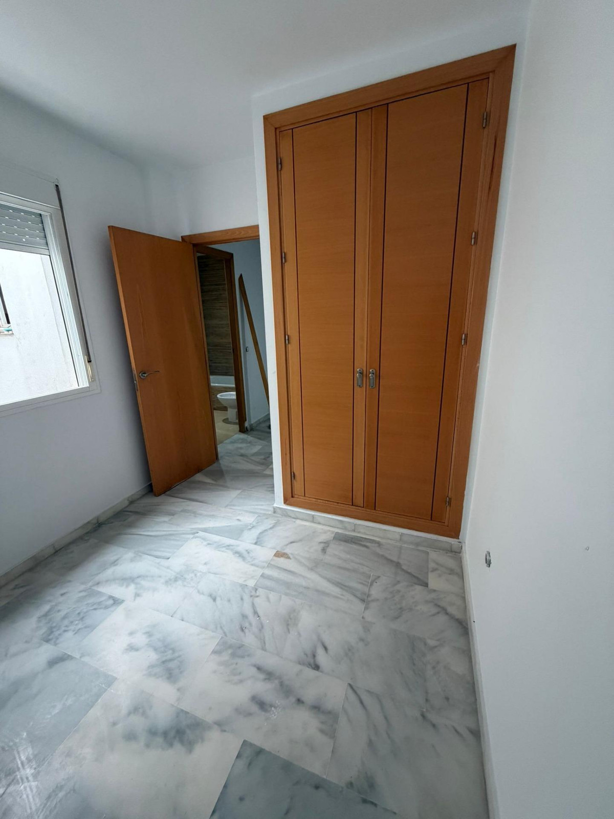 Se vende Pareada de 2 dormitorios en Costa Del Sol, Cadiz, España