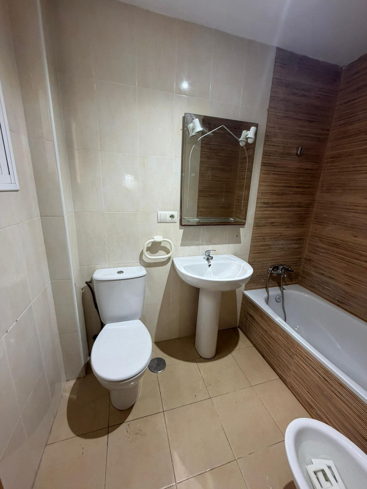 Se vende Pareada de 2 dormitorios en Costa Del Sol, Cadiz, España