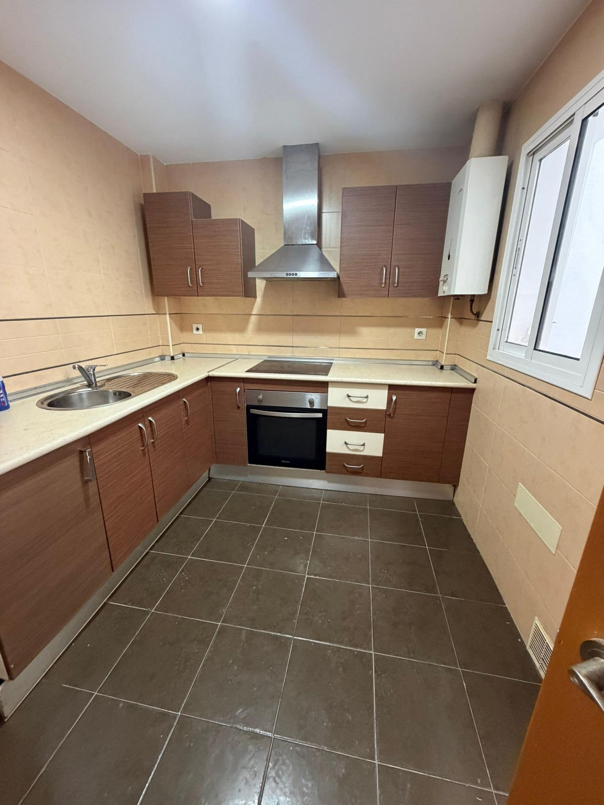 Se vende Pareada de 2 dormitorios en Costa Del Sol, Cadiz, España