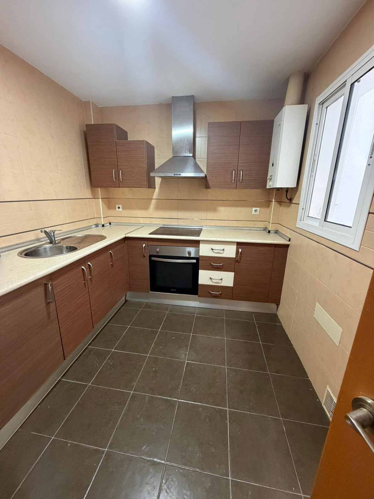 Se vende Pareada de 2 dormitorios en Costa Del Sol, Cadiz, España