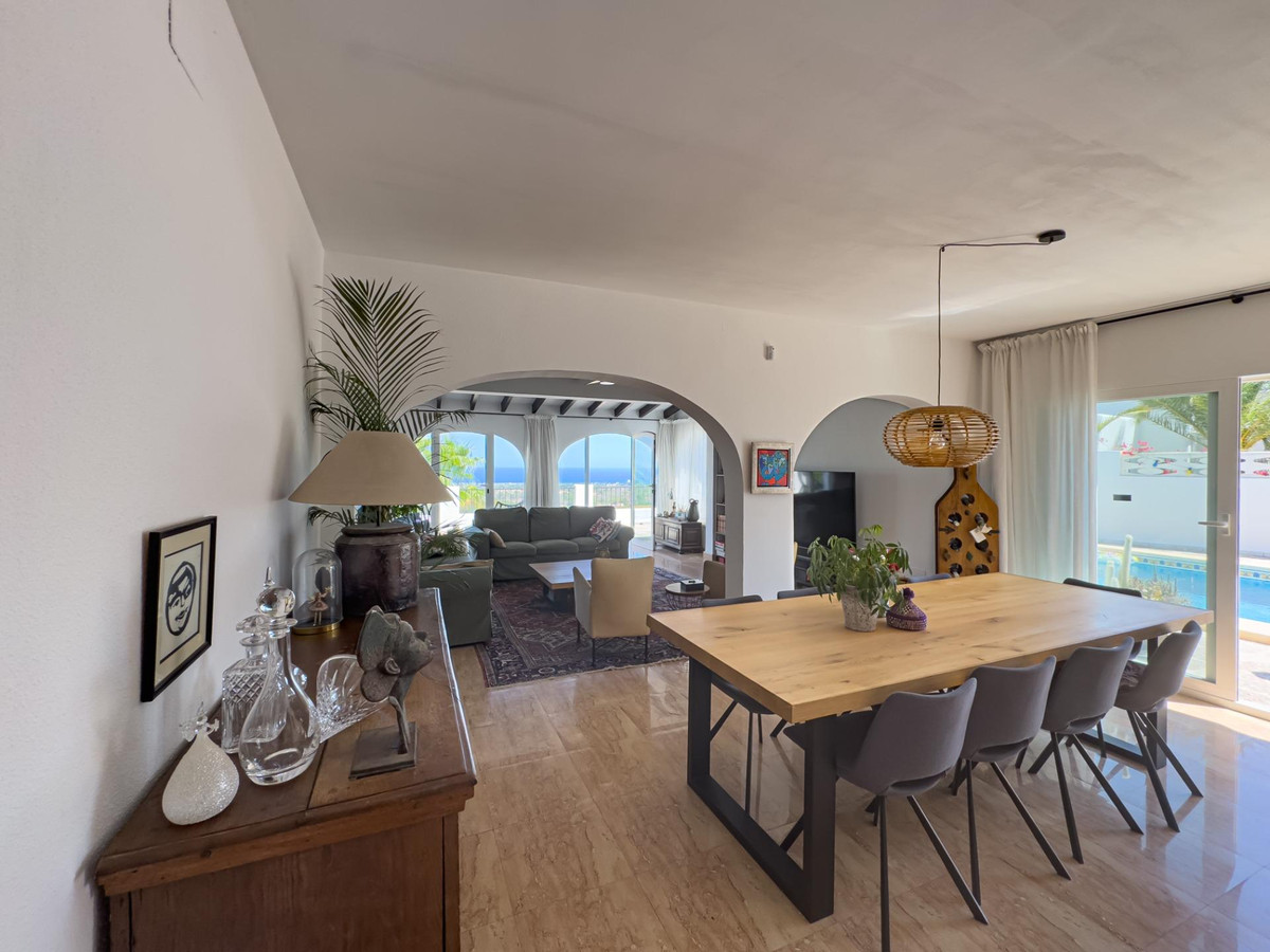 3 Bed Townhouse for sale in La Nucia Costa Blanca, Alicante, Spain