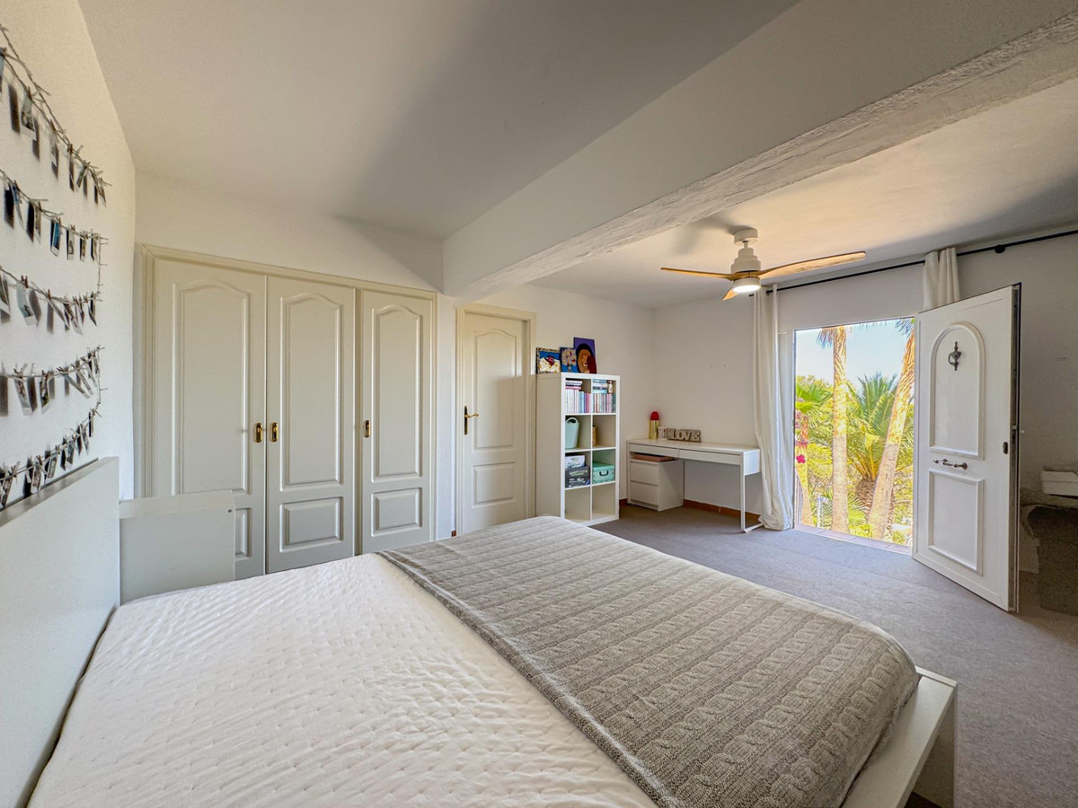 3 Bed Townhouse for sale in La Nucia Costa Blanca, Alicante, Spain