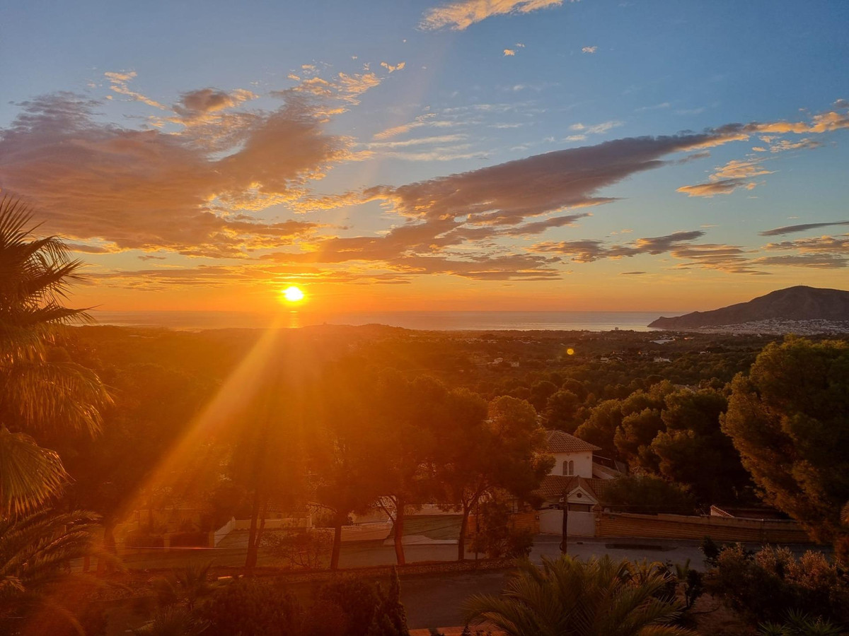 3 Bed Townhouse for sale in La Nucia Costa Blanca, Alicante, Spain