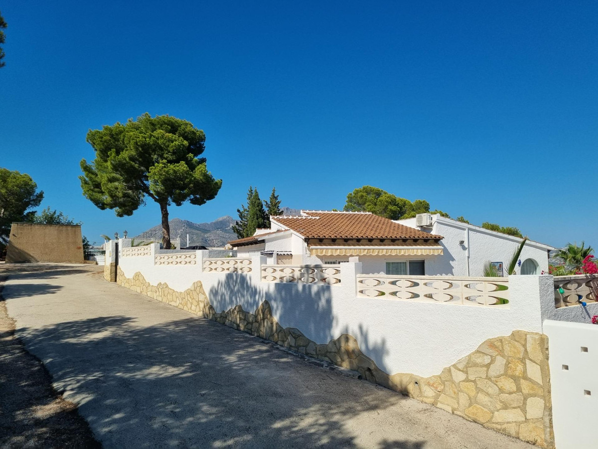 3 Bed Townhouse for sale in La Nucia Costa Blanca, Alicante, Spain