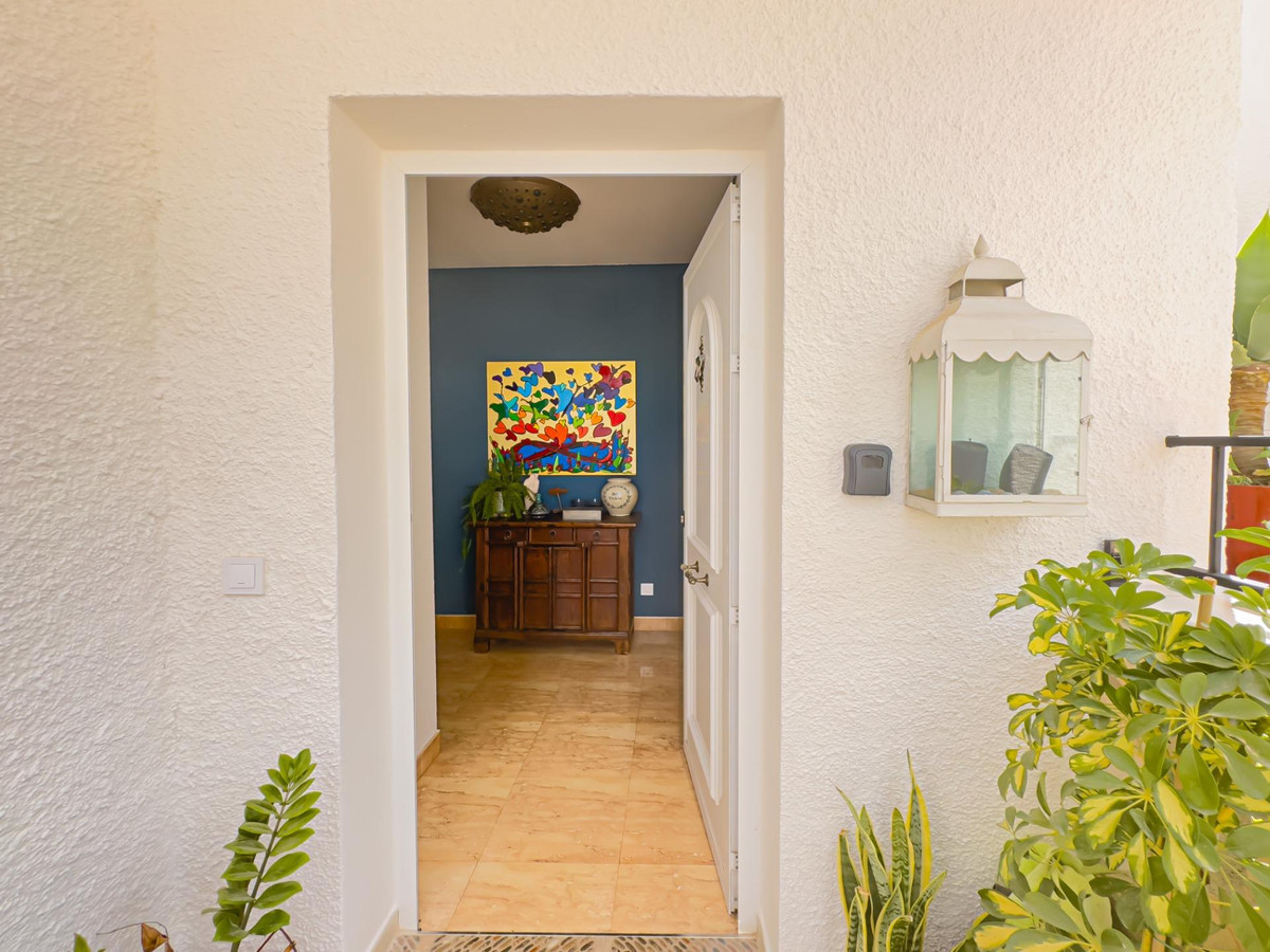 3 Bed Townhouse for sale in La Nucia Costa Blanca, Alicante, Spain