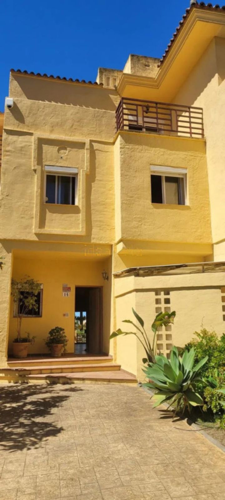 4 Bed Townhouse for sale in Estepona Costa Del Sol, Málaga, Spain