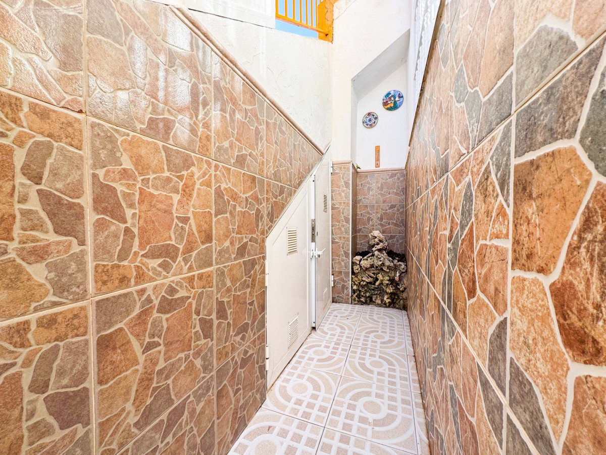 Se vende Villa - Chalet de 2 dormitorios en Costa Blanca, Alicante, España