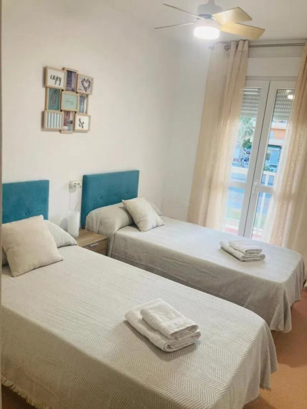 2 Bed Apartment for sale in Manilva Costa Del Sol, Málaga, Spain
