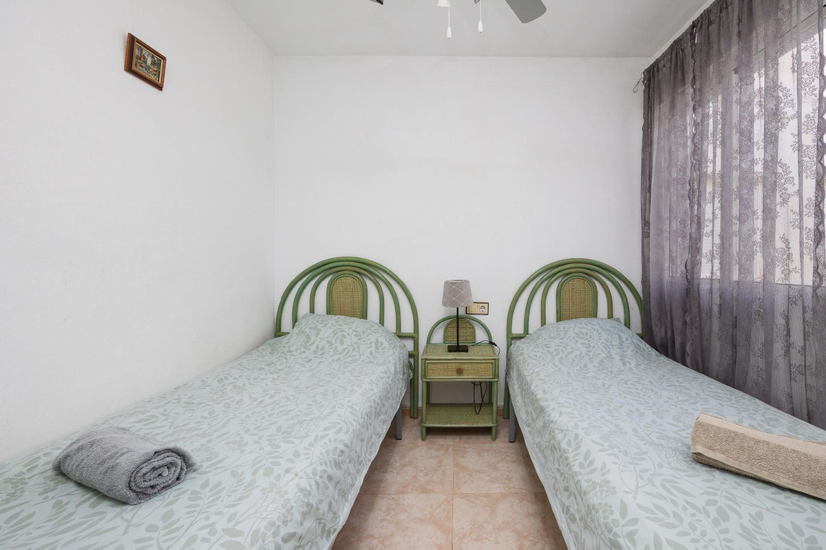 Se vende Bungalow de 3 dormitorios en Costa Blanca, Alicante, España