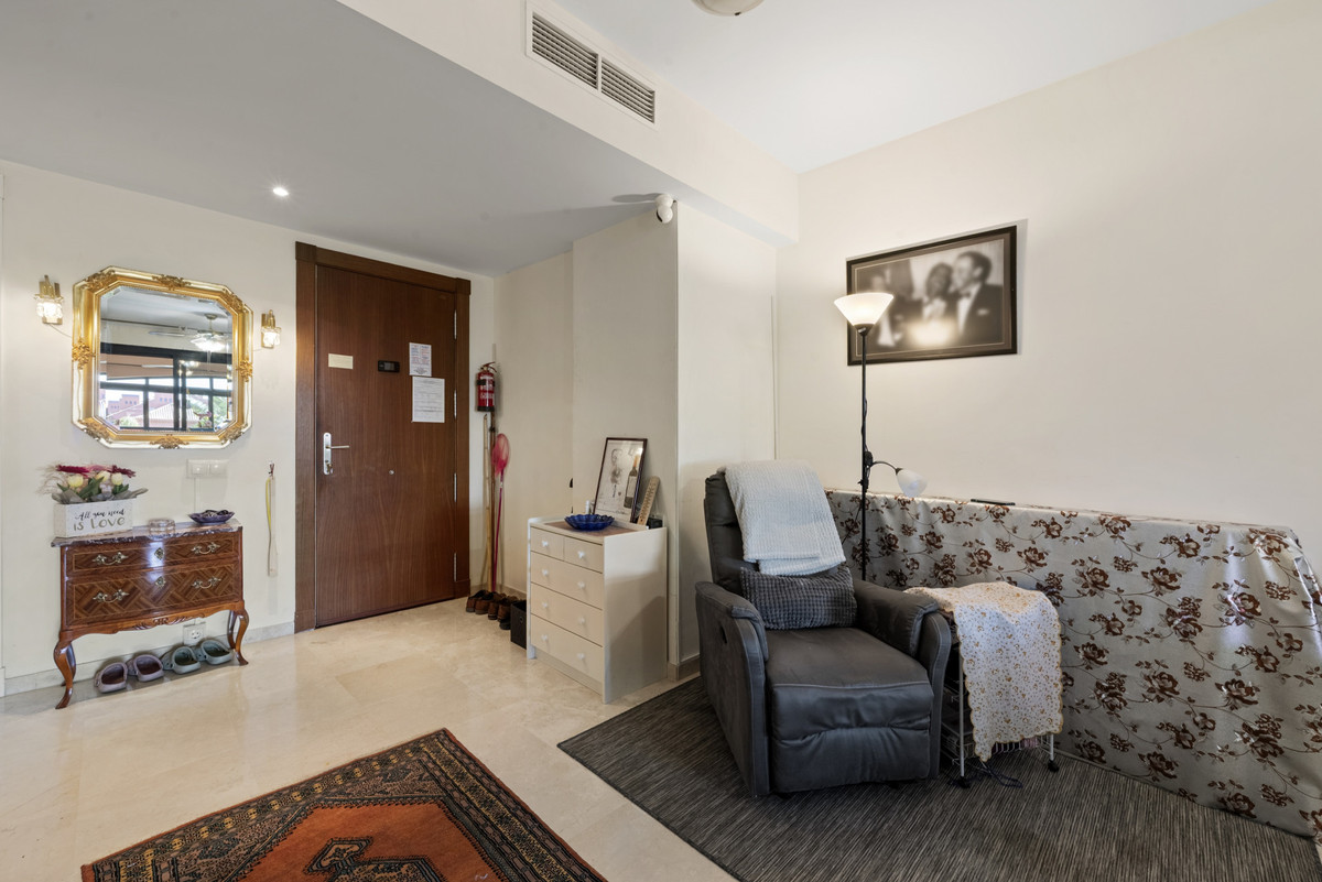 2 Bed Apartment for sale in Calahonda Costa Del Sol, Málaga, Spain