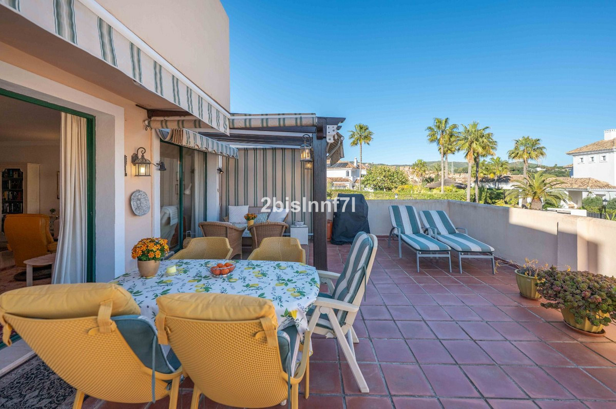 3 Bed Apartment for sale in Elviria Costa Del Sol, Málaga, Spain