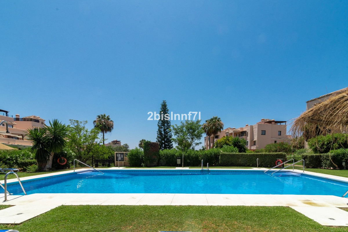 3 Bed Apartment for sale in Elviria Costa Del Sol, Málaga, Spain