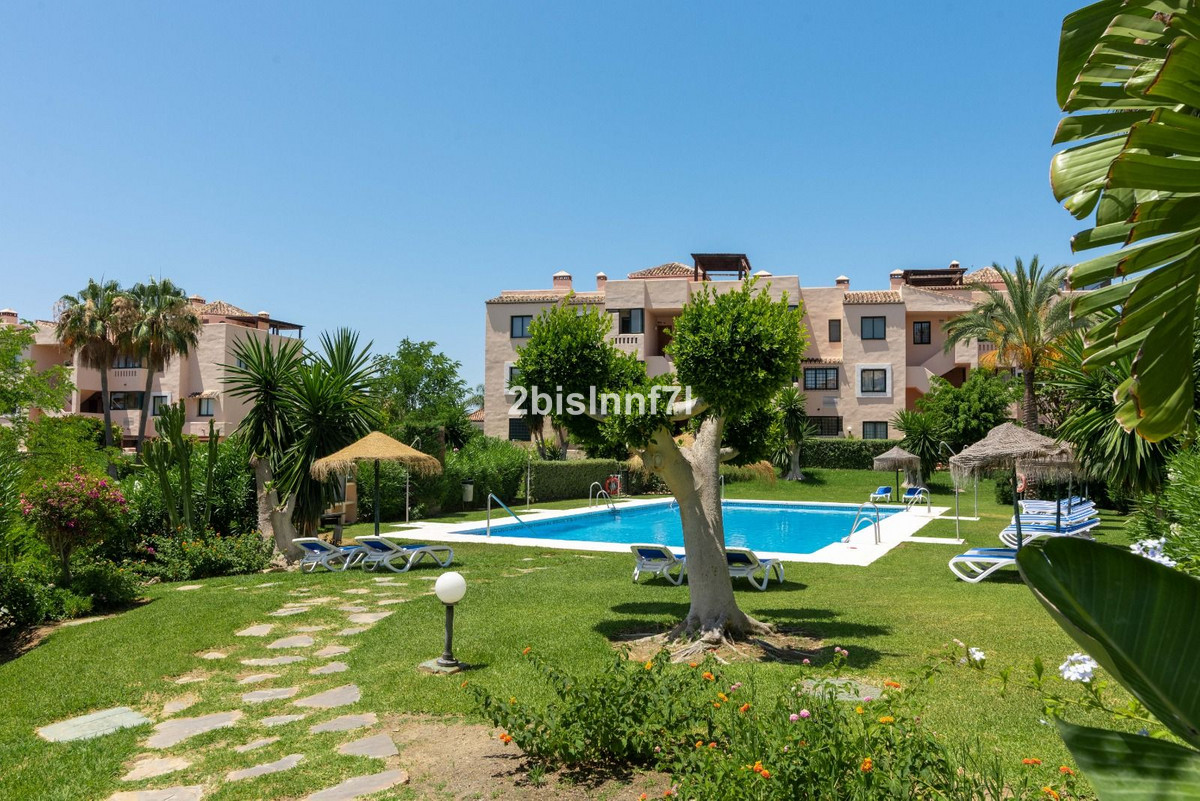 3 Bed Apartment for sale in Elviria Costa Del Sol, Málaga, Spain