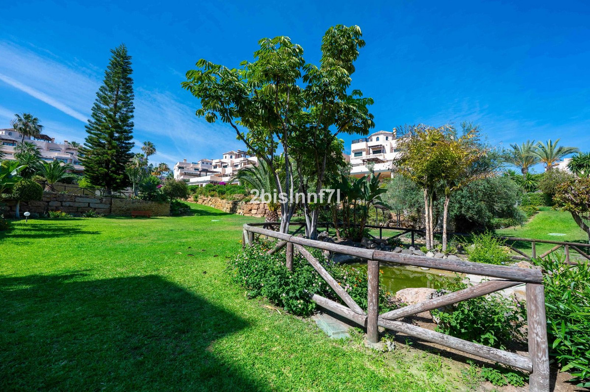 3 Bed Apartment for sale in Elviria Costa Del Sol, Málaga, Spain