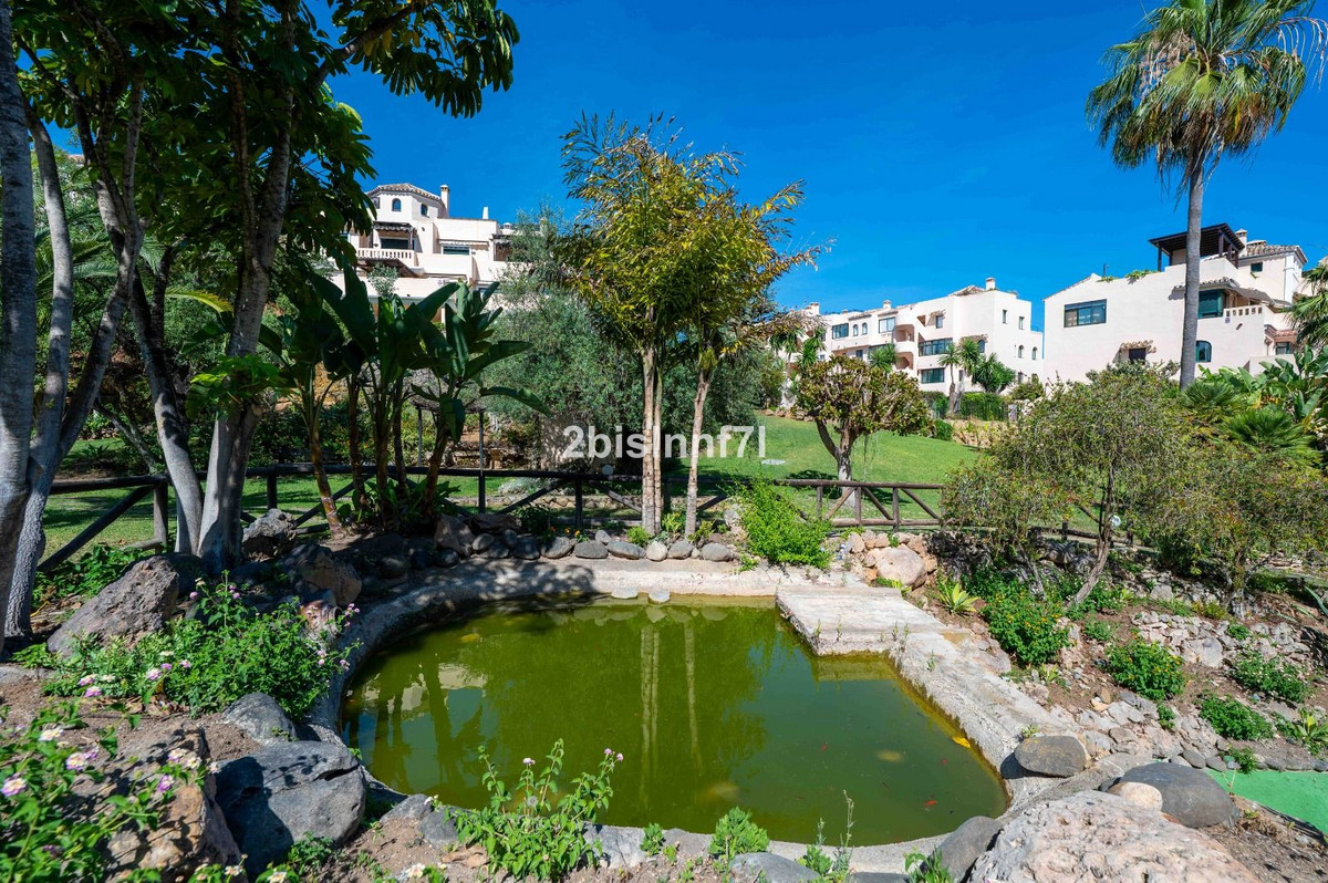 3 Bed Apartment for sale in Elviria Costa Del Sol, Málaga, Spain