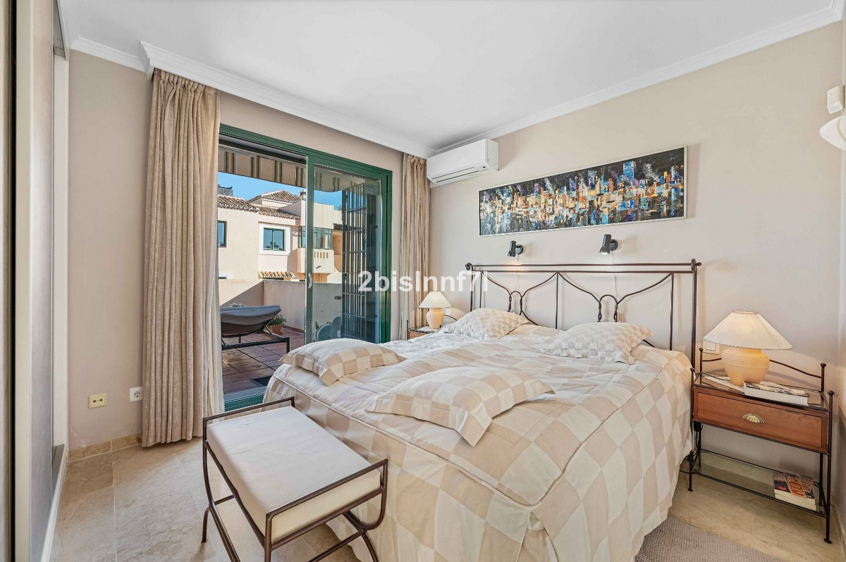 3 Bed Apartment for sale in Elviria Costa Del Sol, Málaga, Spain