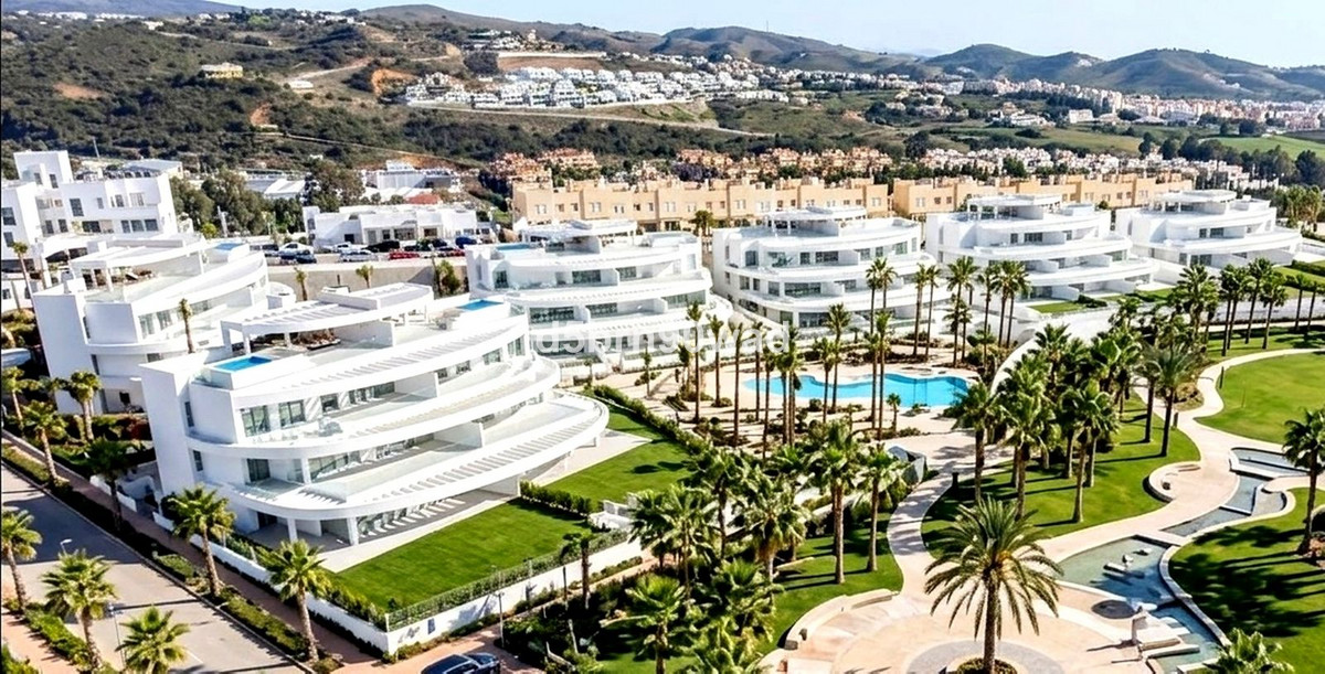 3 Bed Apartment for sale in La Cala De Mijas Costa Del Sol, Málaga, Spain